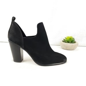 VINCE CAMUTO BLOCK HEELS BOOTIES
